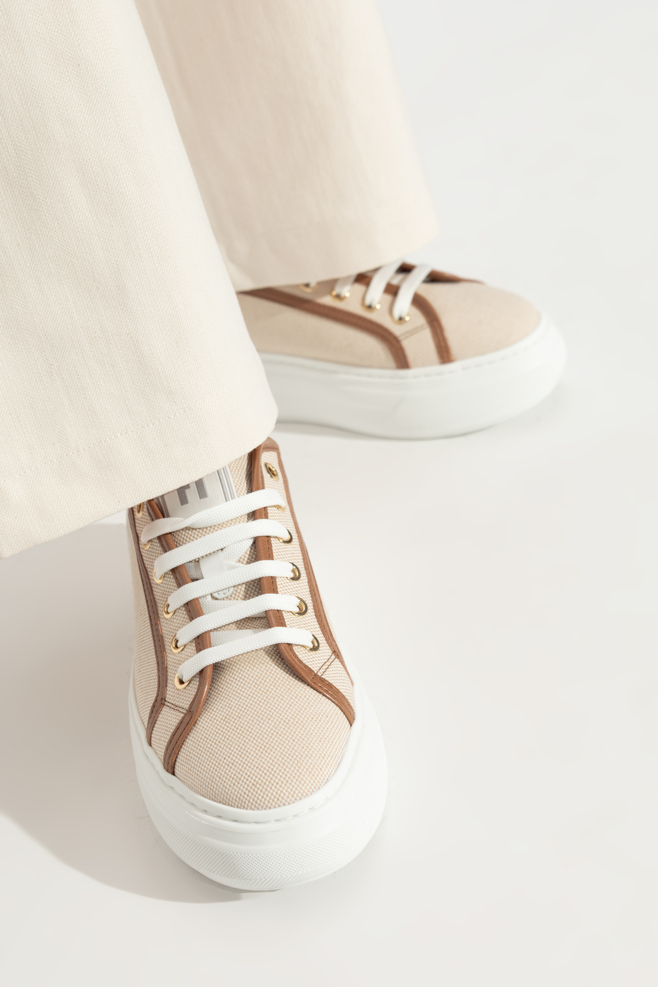 スニーカー FURLA Woman Sneakers Cream YJ16NUABX3902 3938S Furla Sneakers Nuage | Women's Shoes | Vitkac